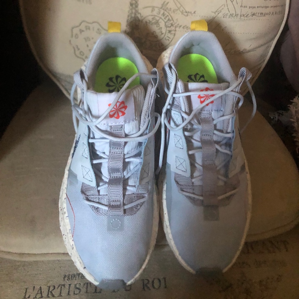 GC Nike sneakers